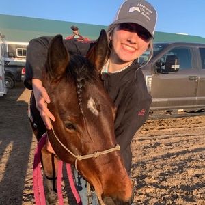 Meet your Posher, Ashley